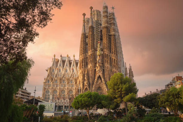Why-visit-Sagrada